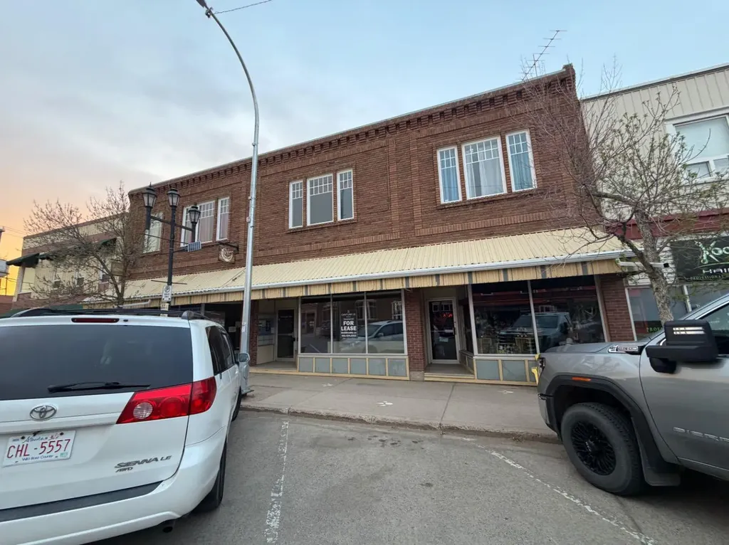 80 3 Avenue Drumheller AB T0J0Y0