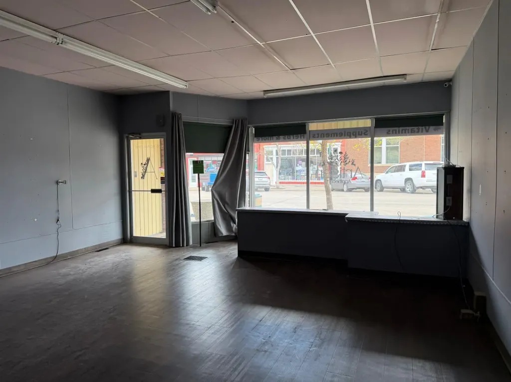 80 3 Avenue Drumheller AB T0J0Y0