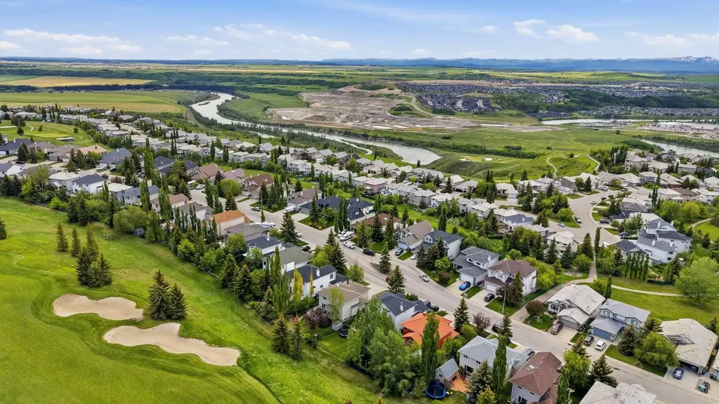 44 Gleneagles View Cochrane AB T4C 1P1