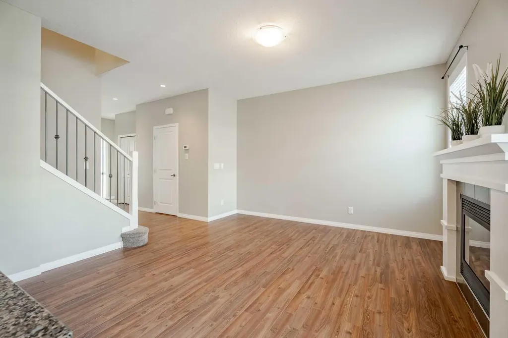 1001 8 Street NW Airdrie AB T4B 0W5