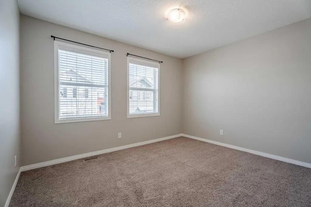 1001 8 Street NW Airdrie AB T4B 0W5
