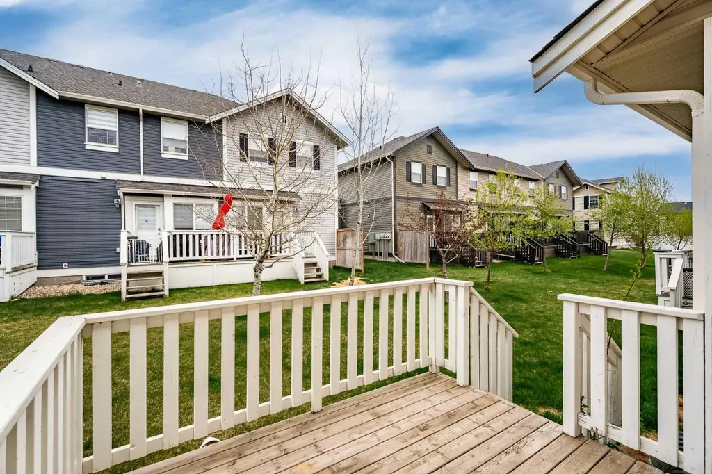 1001 8 Street NW Airdrie AB T4B 0W5