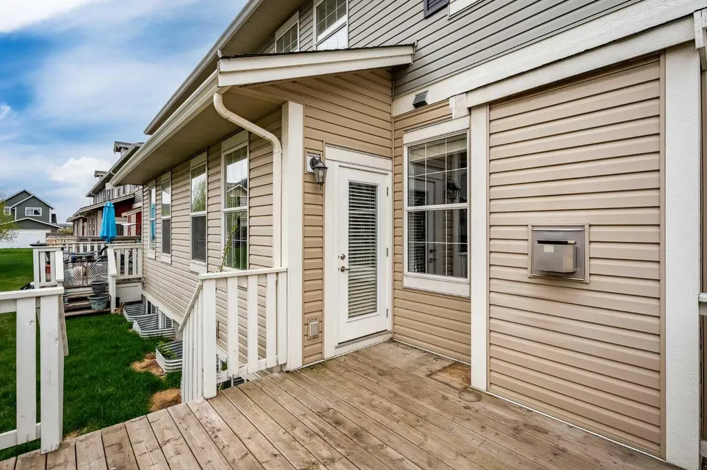 1001 8 Street NW Airdrie AB T4B 0W5