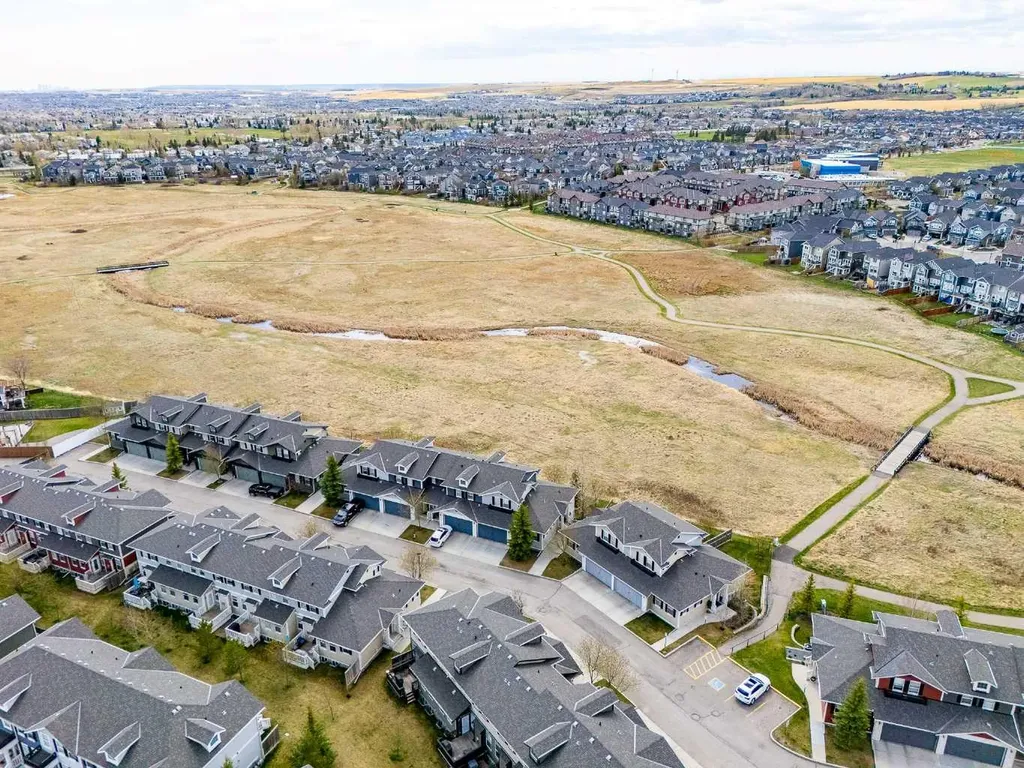 1001 8 Street NW Airdrie AB T4B 0W5