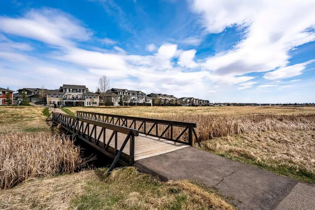 1001 8 Street NW Airdrie AB T4B 0W5