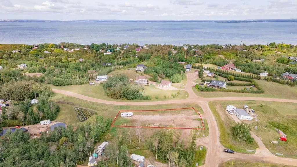 23 Horse Shoe Lane White Sands AB T0C 3B0
