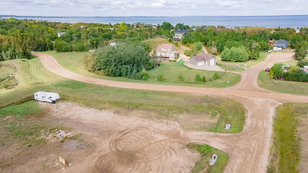 23 Horse Shoe Lane White Sands AB T0C 3B0