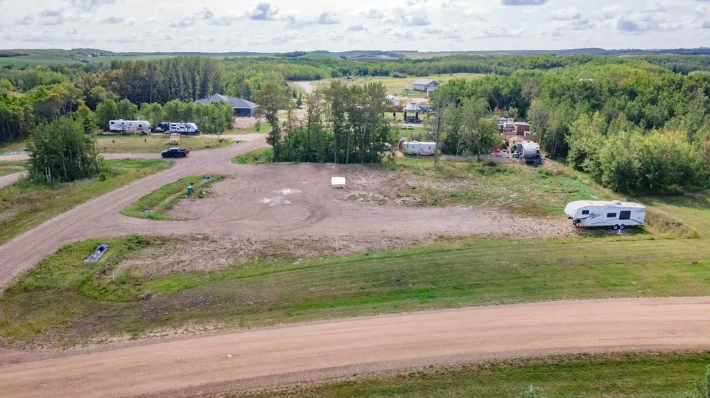 23 Horse Shoe Lane White Sands AB T0C 3B0