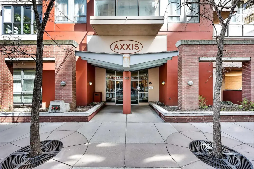 650 10 Street SW Calgary AB T2P 5G4