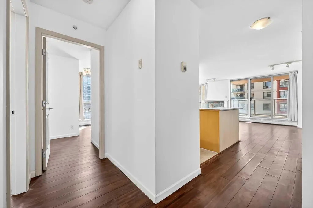 650 10 Street SW Calgary AB T2P 5G4