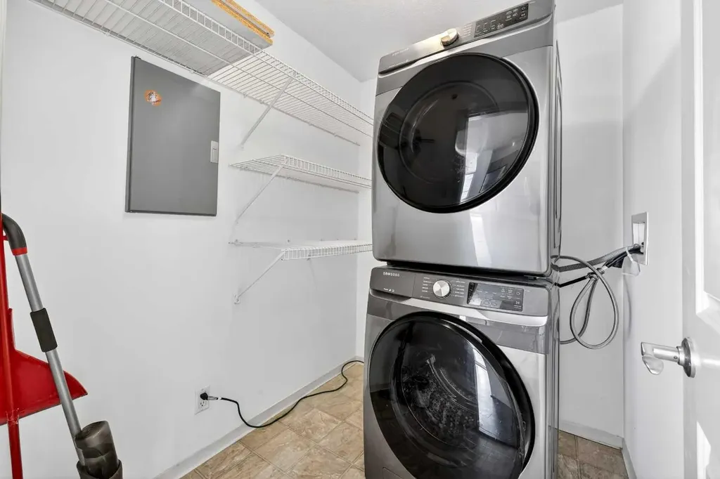 650 10 Street SW Calgary AB T2P 5G4