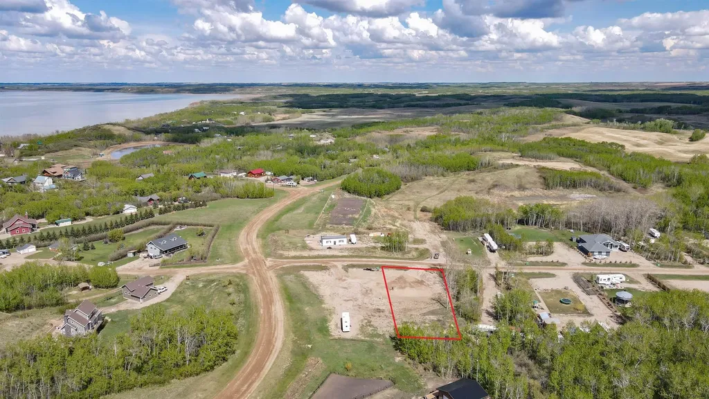 21 Horse Shoe Lane White Sands AB T0C 3B0