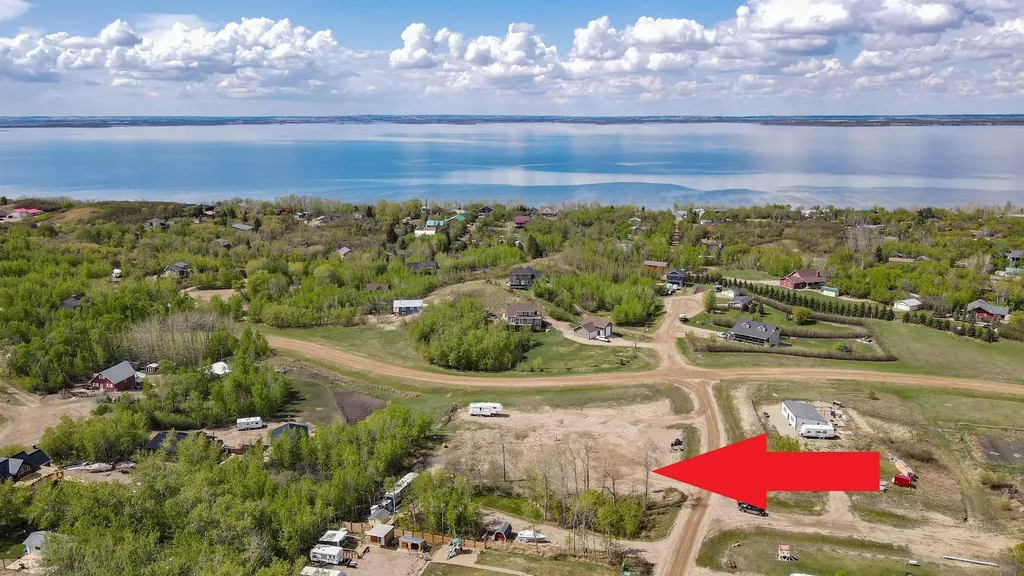 21 Horse Shoe Lane White Sands AB T0C 3B0