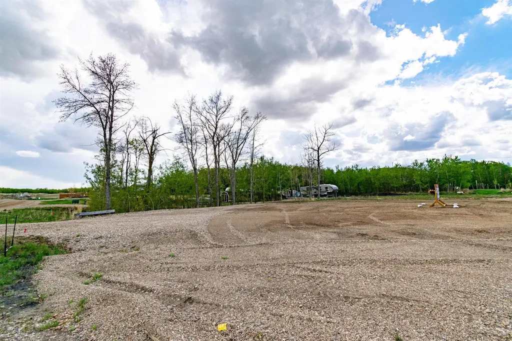 21 Horse Shoe Lane White Sands AB T0C 3B0