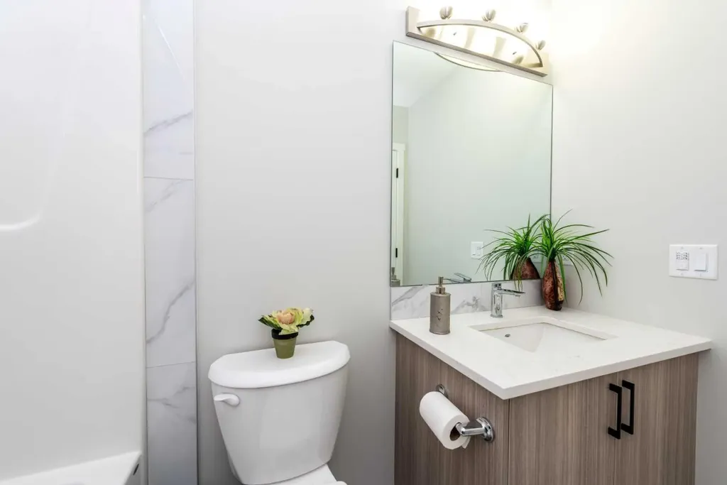 46 Savoy Landing SE Calgary AB T3S 0E1