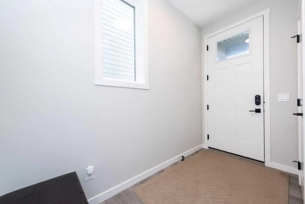 46 Savoy Landing SE Calgary AB T3S 0E1