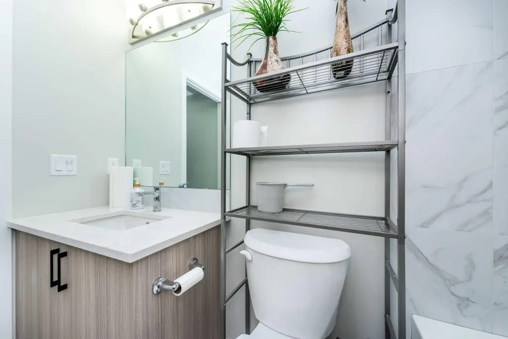 46 Savoy Landing SE Calgary AB T3S 0E1