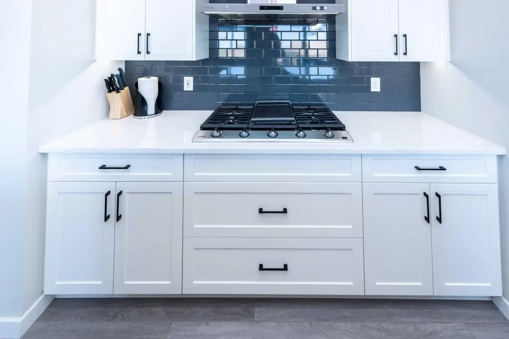 46 Savoy Landing SE Calgary AB T3S 0E1