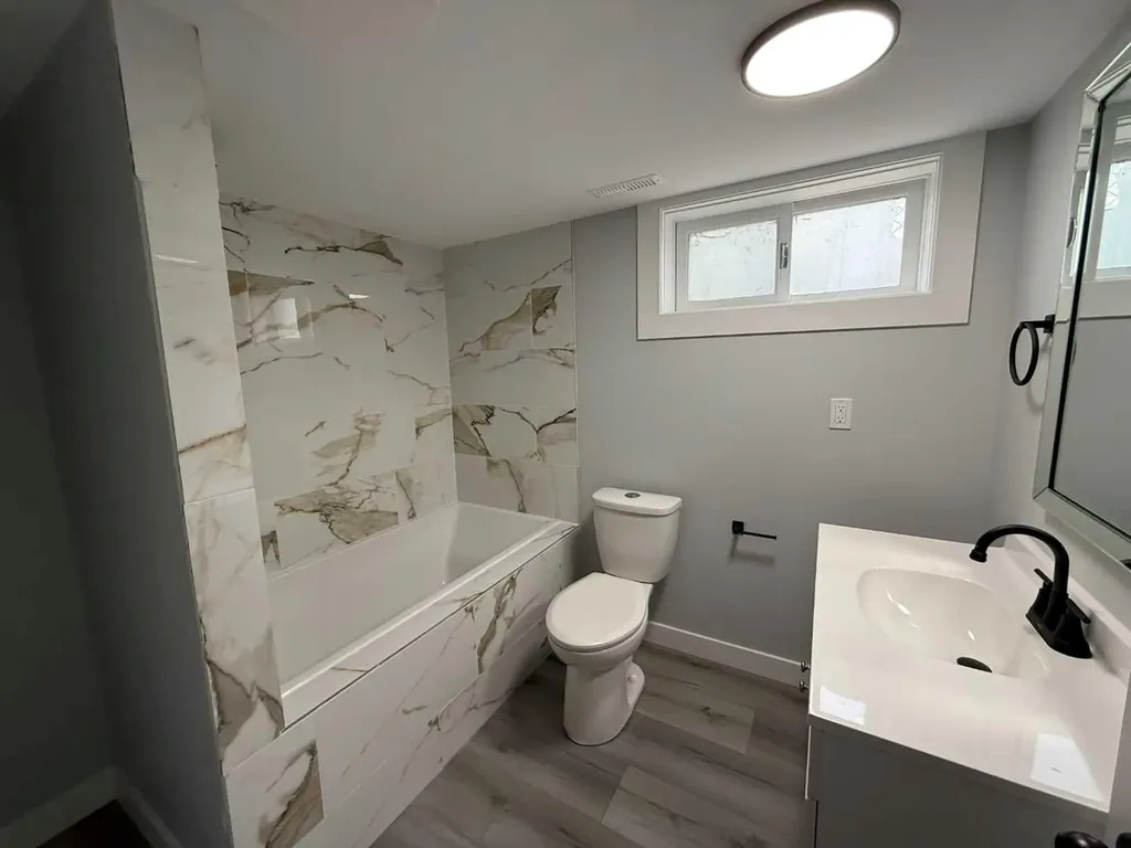 727 8 Street S Lethbridge AB T1J 2K3