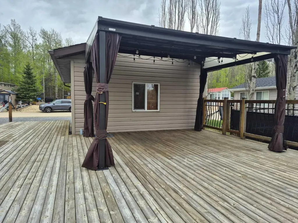 10046 Township Road 422 Rural Ponoka County AB T4J 1V9