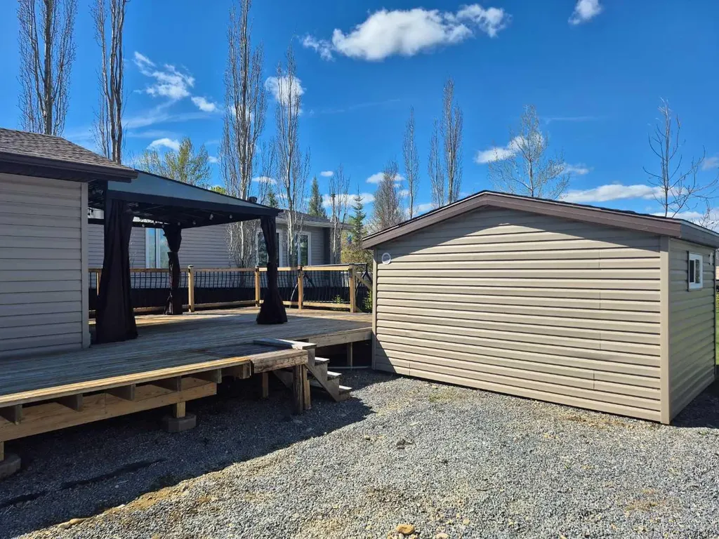 10046 Township Road 422 Rural Ponoka County AB T4J 1V9