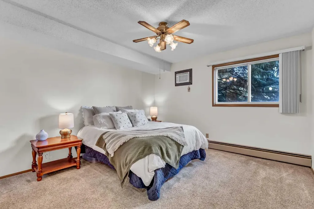 1480 Southview Drive SE Medicine Hat AB T1B 3Z3