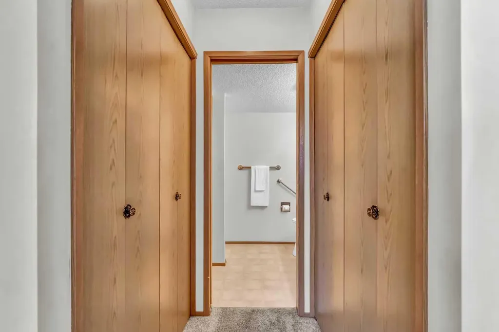 1480 Southview Drive SE Medicine Hat AB T1B 3Z3