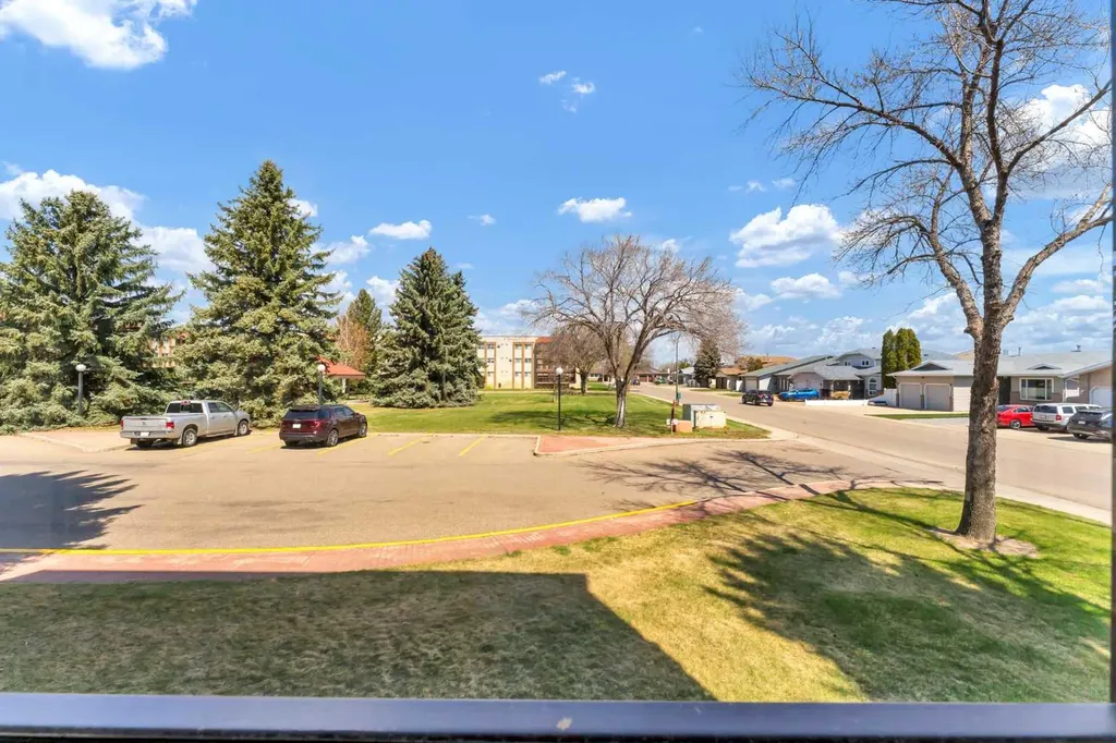 1480 Southview Drive SE Medicine Hat AB T1B 3Z3