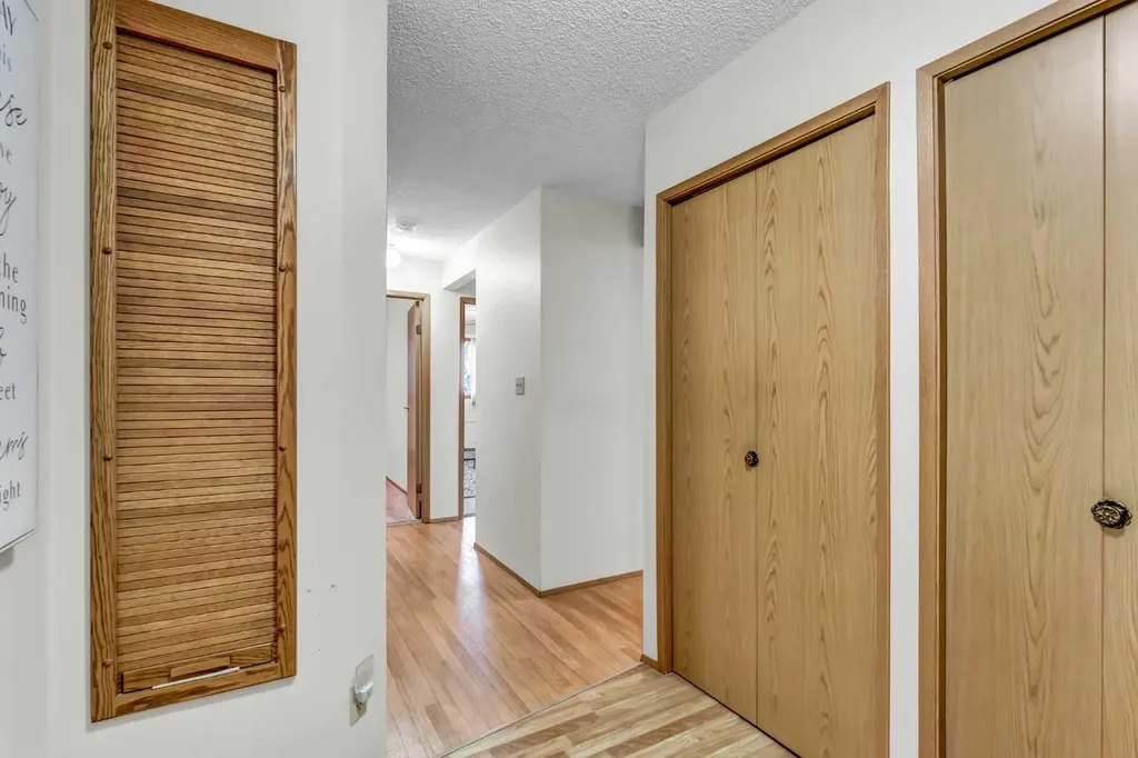 1480 Southview Drive SE Medicine Hat AB T1B 3Z3