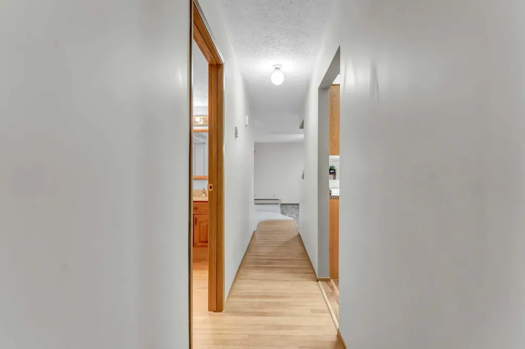 1480 Southview Drive SE Medicine Hat AB T1B 3Z3