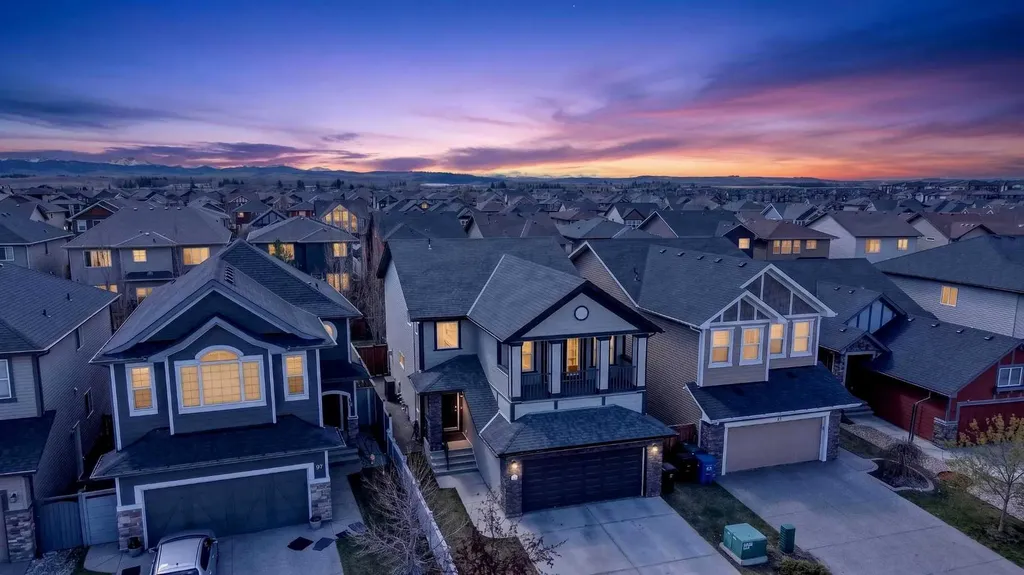 93 Legacy Green SE Calgary AB T2X 0X6