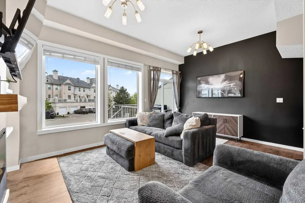 50 Westland Road Okotoks AB T1S 2G4