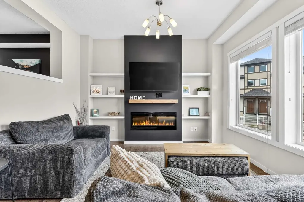 50 Westland Road Okotoks AB T1S 2G4