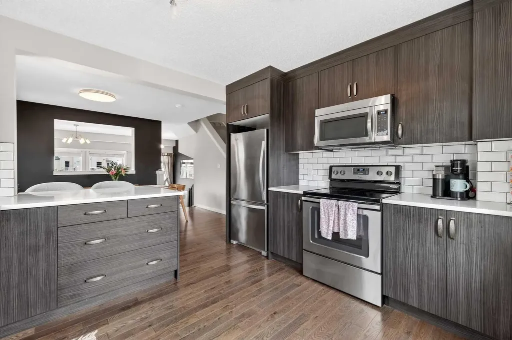 50 Westland Road Okotoks AB T1S 2G4