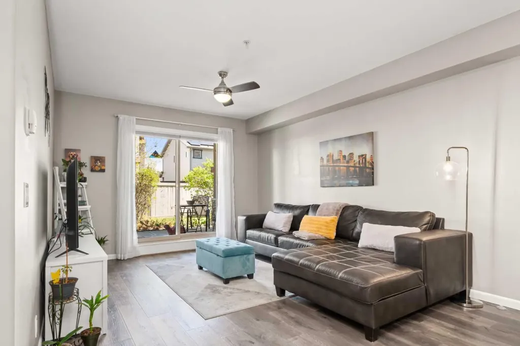 52 Cranfield Link SE Calgary AB T3M 0N9