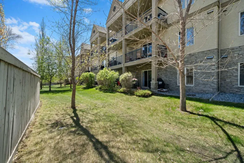 52 Cranfield Link SE Calgary AB T3M 0N9