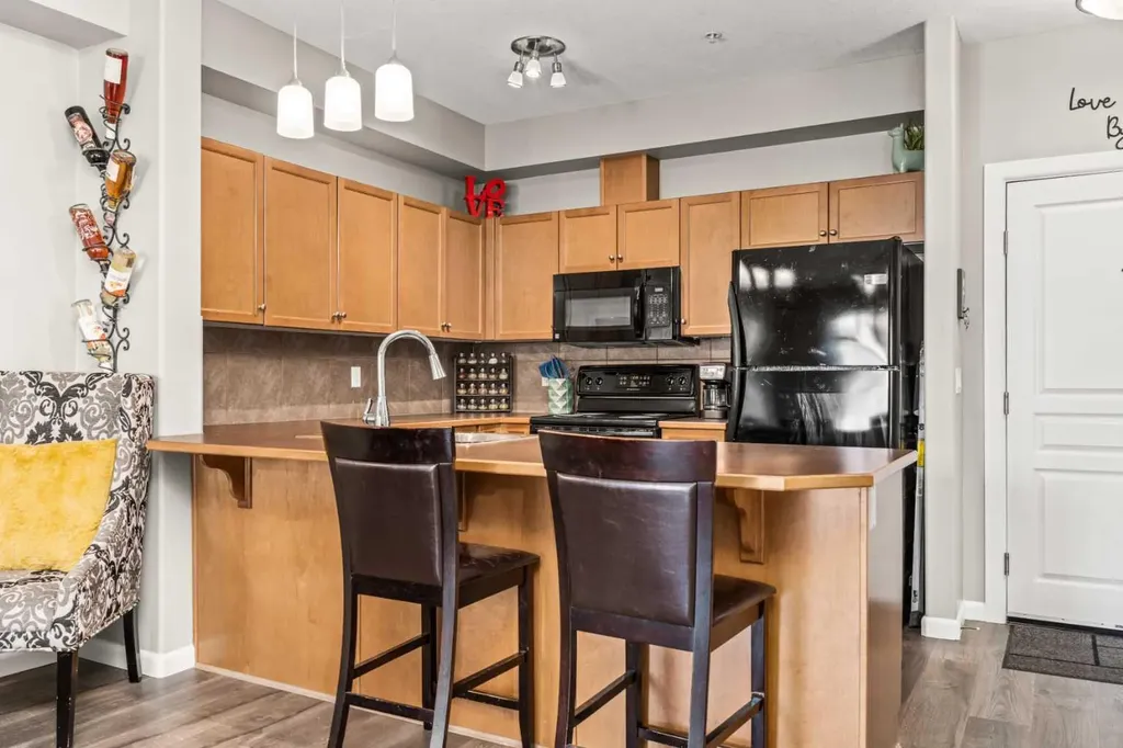 52 Cranfield Link SE Calgary AB T3M 0N9