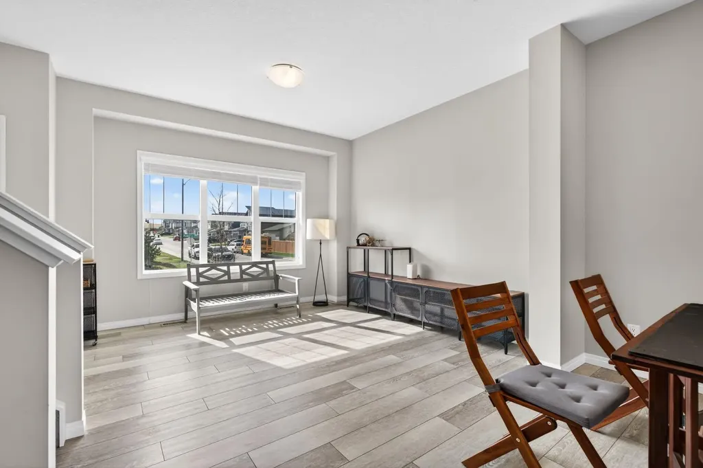 848 Chinook Gate Parade SW Airdrie AB T0M 0E0