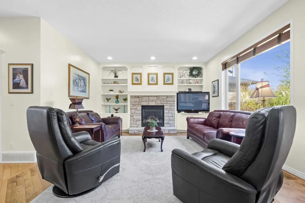 609 Chaparral Drive SE Calgary AB T3X 3W9