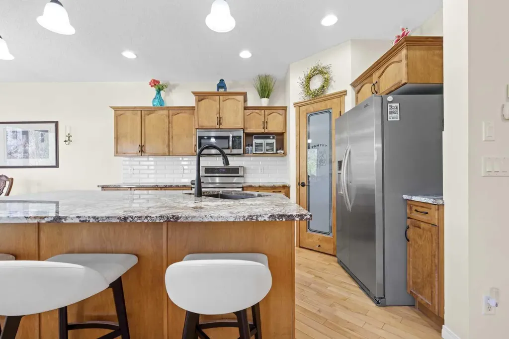 609 Chaparral Drive SE Calgary AB T3X 3W9
