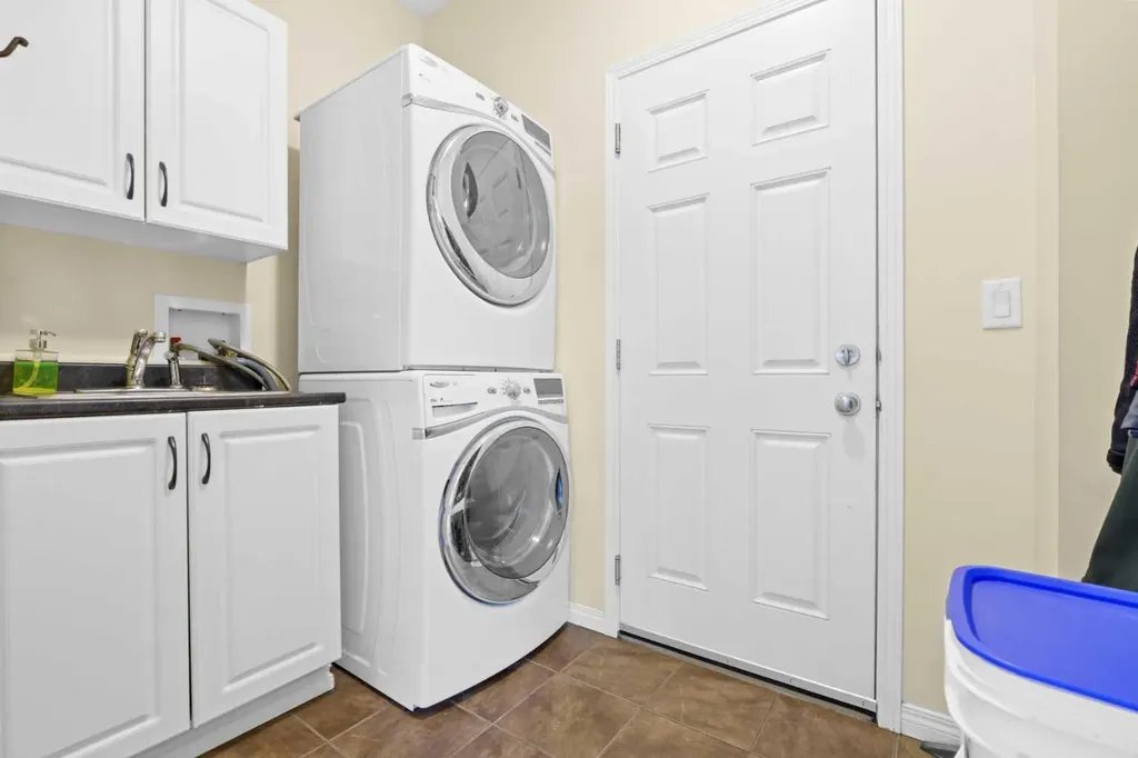609 Chaparral Drive SE Calgary AB T3X 3W9