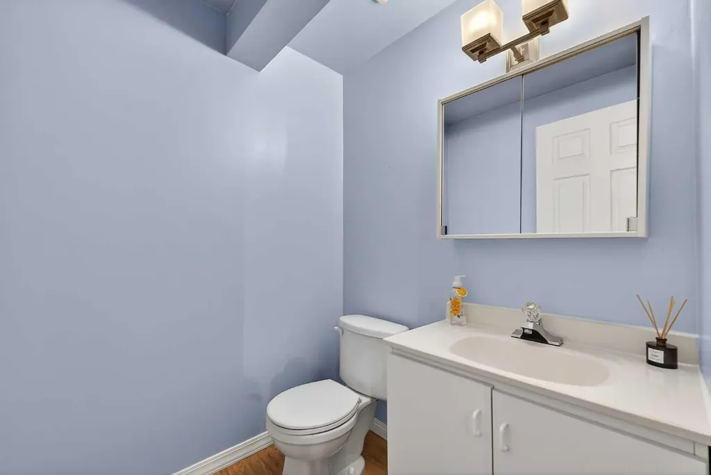 14736 Deerfield Drive SE Calgary AB T2J 5Y1