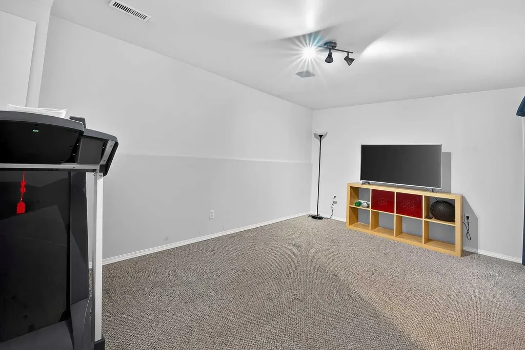 14736 Deerfield Drive SE Calgary AB T2J 5Y1