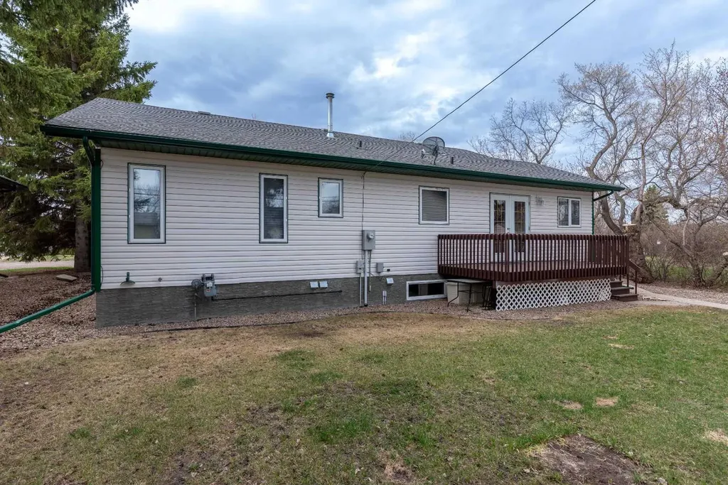 212 2 Avenue E Maidstone SK S0M 1M0