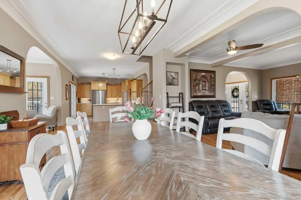 322 4 Street Blue Ridge AB T0E 0B0
