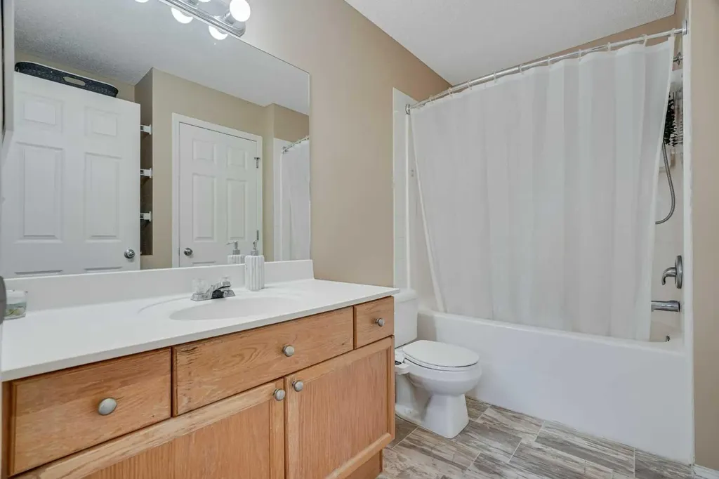 950 Arbour Lake Road NW Calgary AB T3G 5B3