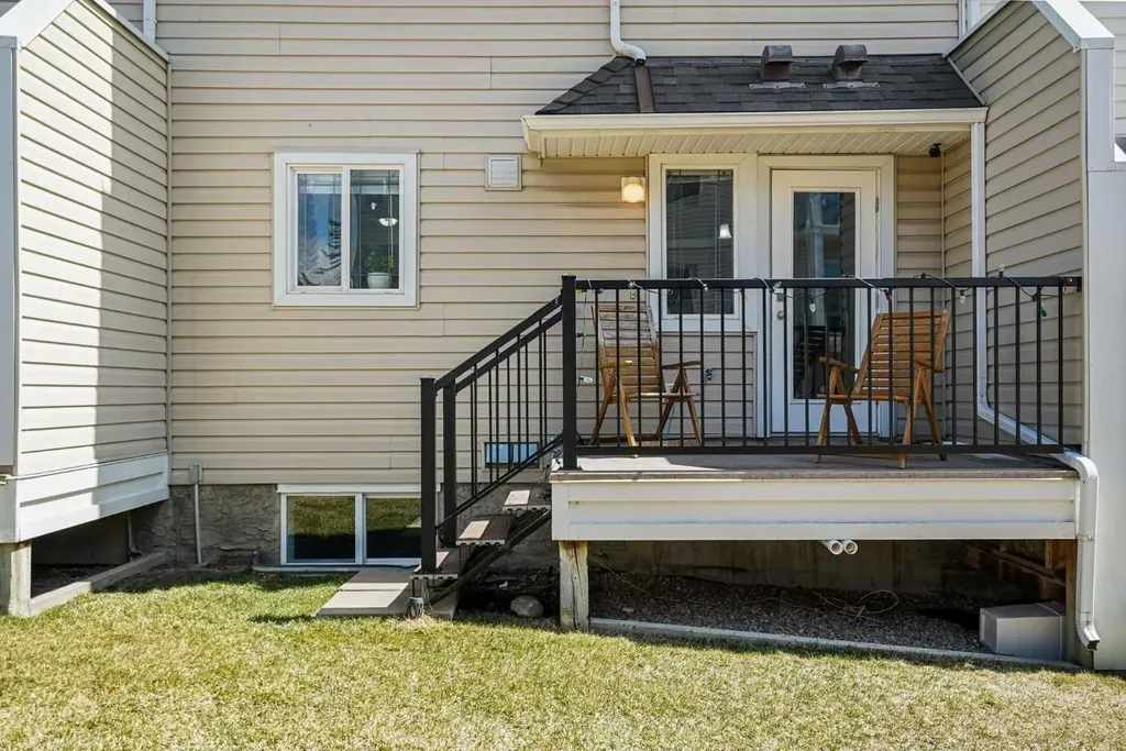 950 Arbour Lake Road NW Calgary AB T3G 5B3