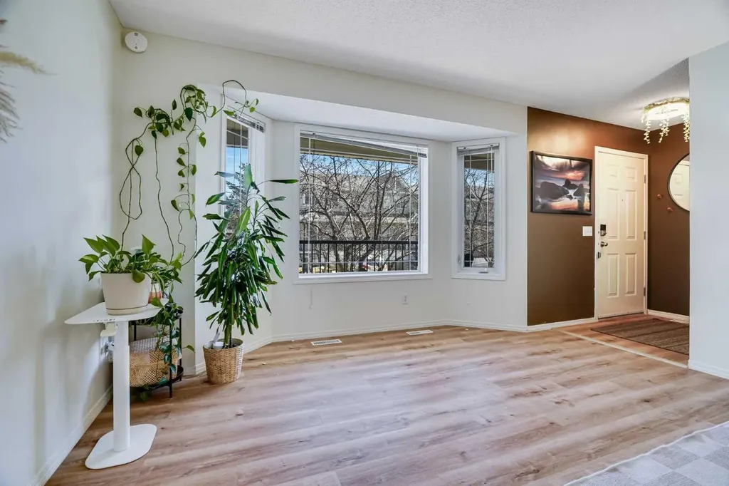 950 Arbour Lake Road NW Calgary AB T3G 5B3