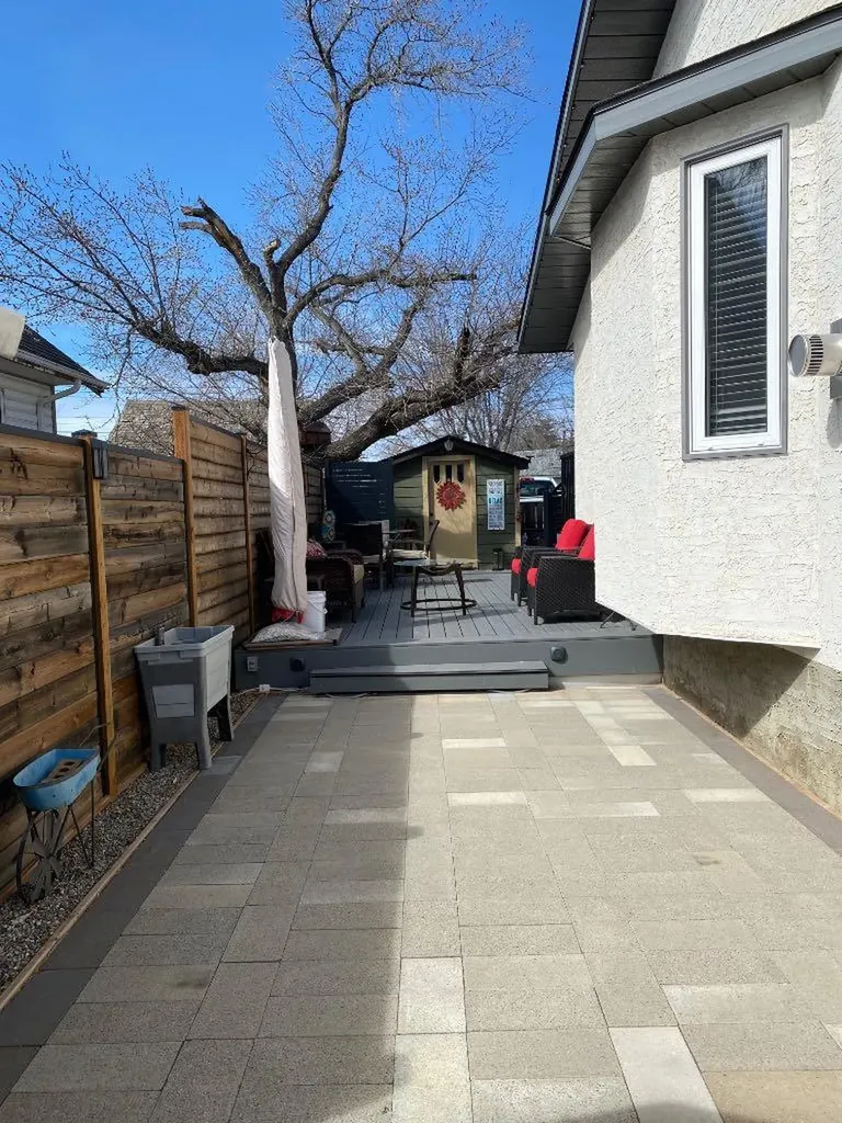 110 5th Avenue E Hanna AB T0J 1P0