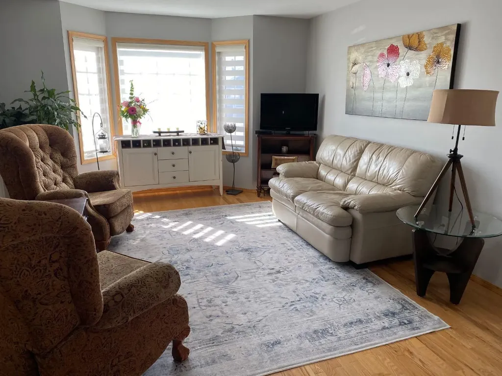 110 5th Avenue E Hanna AB T0J 1P0
